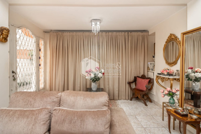 Imagem Casa com 4 Quartos à Venda, 350 m² em Campo Belo - São Paulo Imagem Casa com 4 Quartos à Venda, 350 m² em Campo Belo - São Paulo