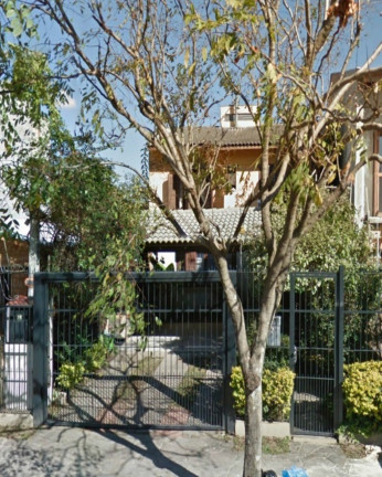 Imagem Casa com 5 Quartos à Venda, 207 m² em Medianeira - Porto Alegre Imagem Casa com 5 Quartos à Venda, 207 m² em Medianeira - Porto Alegre