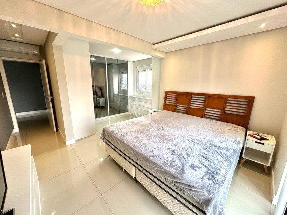 Imagem Imóvel com 2 Quartos à Venda, 188 m² em Costa E Silva - Joinville Imagem Imóvel com 2 Quartos à Venda, 188 m² em Costa E Silva - Joinville