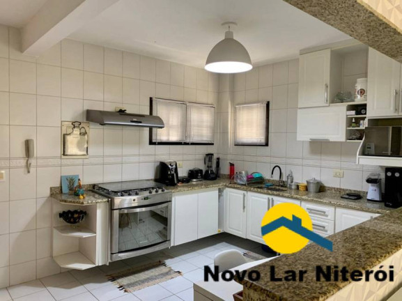 Imagem Casa com 3 Quartos à Venda, 120 m² em Itaipu - Niterói