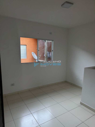 Imagem Casa de Condomínio com 2 Quartos à Venda, 50 m² em Melvi - Praia Grande Imagem Casa de Condomínio com 2 Quartos à Venda, 50 m² em Melvi - Praia Grande