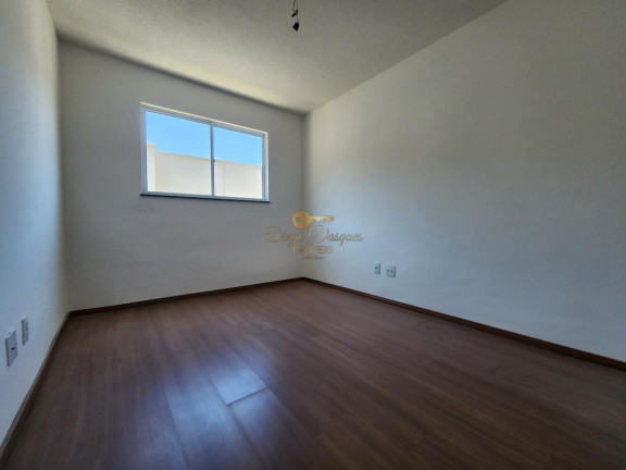 Imagem Apartamento com 2 Quartos à Venda, 54 m² em Pimenteiras - Teresópolis