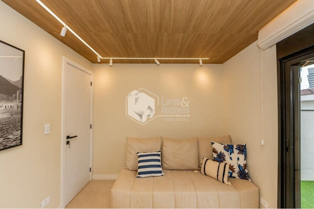 Imagem Casa com 3 Quartos à Venda, 140 m² em Santo Amaro - São Paulo Imagem Casa com 3 Quartos à Venda, 140 m² em Santo Amaro - São Paulo
