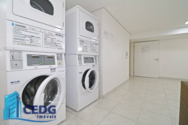 Imagem Apartamento com 2 Quartos para Alugar, 60 m² em Capão Raso - Curitiba Imagem Apartamento com 2 Quartos para Alugar, 60 m² em Capão Raso - Curitiba