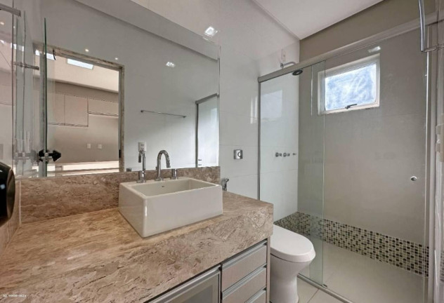 Imagem Casa com 4 Quartos à Venda, 250 m² em Jardins Verona - Goiânia Imagem Casa com 4 Quartos à Venda, 250 m² em Jardins Verona - Goiânia