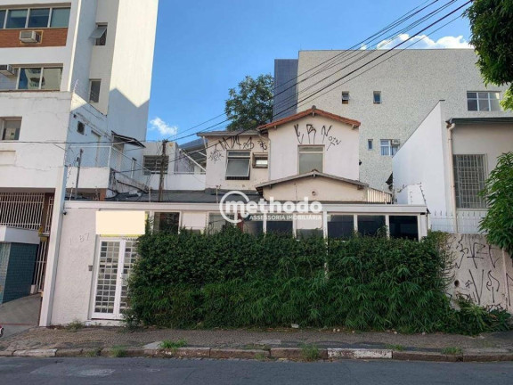 Casa com 3 Quartos à Venda, 243 m² em Centro - Campinas