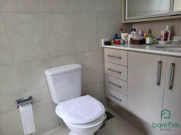 Imagem Apartamento com 3 Quartos à Venda, 76 m² em Cristal - Porto Alegre Imagem Apartamento com 3 Quartos à Venda, 76 m² em Cristal - Porto Alegre