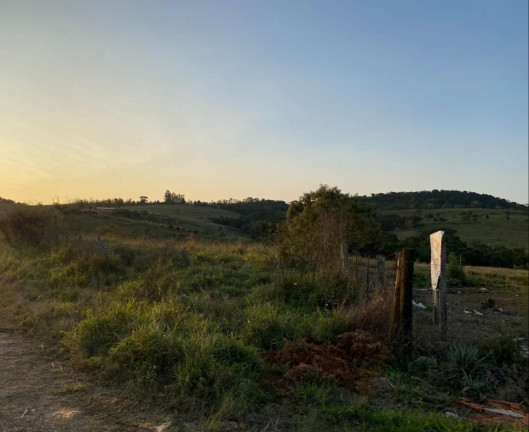 Imagem Terreno à Venda, 10.000 m² em Morro Alto - Itapetininga Imagem Terreno à Venda, 10.000 m² em Morro Alto - Itapetininga