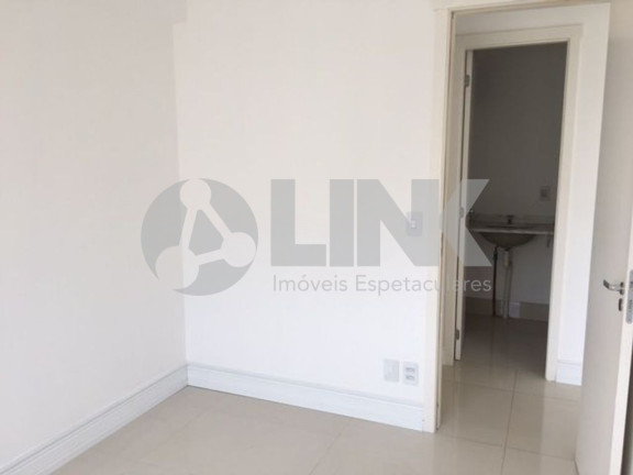 Imagem Apartamento com 2 Quartos à Venda, 66 m² em Santo Antônio - Porto Alegre Imagem Apartamento com 2 Quartos à Venda, 66 m² em Santo Antônio - Porto Alegre