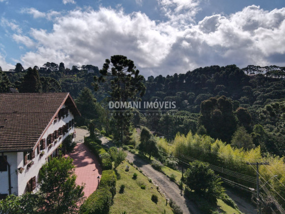 Imagem Imóvel com 44 Quartos à Venda, 1.760 m² em Região De Capivari - Campos Do Jordão Imagem Imóvel com 44 Quartos à Venda, 1.760 m² em Região De Capivari - Campos Do Jordão