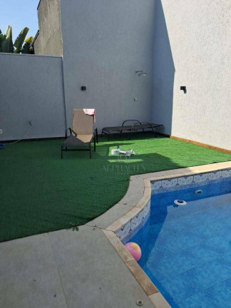 Casa com 3 Quartos à Venda, 200 m² em Tamboré 06 - Santana De Parnaíba