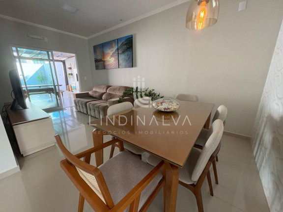 Imagem Casa com 2 Quartos à Venda, 175 m² em Jardim Lancaster - Foz Do Iguacu