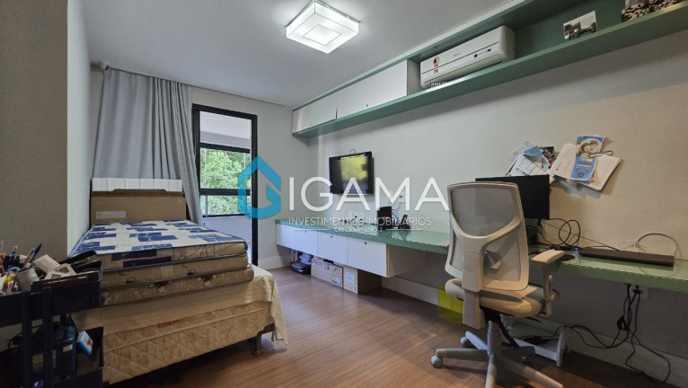 Imagem Imóvel com 4 Quartos à Venda, 1 m² em Tirol - Natal Imagem Imóvel com 4 Quartos à Venda, 1 m² em Tirol - Natal