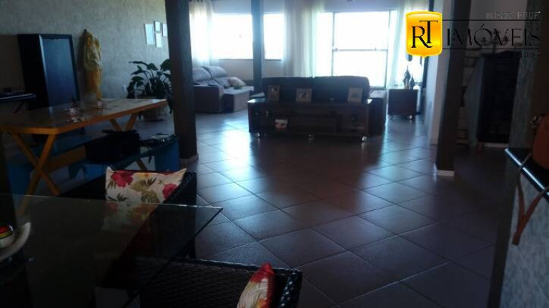 Imagem Casa com 3 Quartos à Venda, 390 m² em Baixo Grande - São Pedro Da Aldeia Imagem Casa com 3 Quartos à Venda, 390 m² em Baixo Grande - São Pedro Da Aldeia