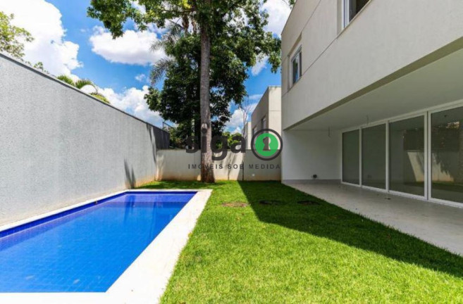 Casa com 4 Quartos à Venda, 525 m² em Granja Julieta - São Paulo