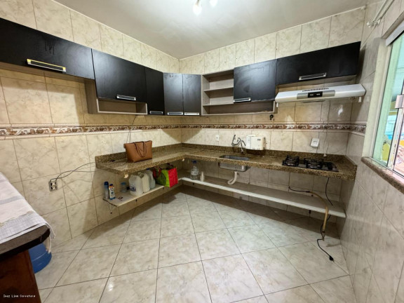 Imagem Casa com 5 Quartos à Venda, 250 m² em Pereque - Porto Belo