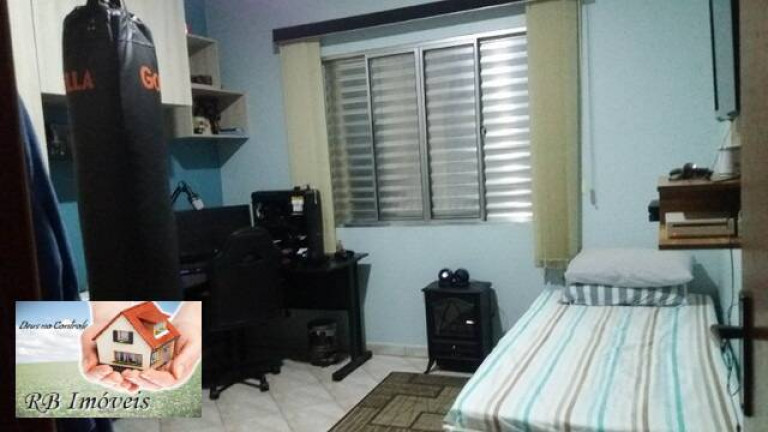 Imagem Casa com 3 Quartos à Venda, 224 m² em Jardim Las Vegas - Santo André Imagem Casa com 3 Quartos à Venda, 224 m² em Jardim Las Vegas - Santo André