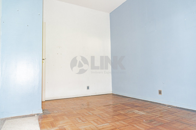 Imagem Imóvel com 6 Quartos à Venda, 600 m² em Jardim Lindóia - Porto Alegre Imagem Imóvel com 6 Quartos à Venda, 600 m² em Jardim Lindóia - Porto Alegre