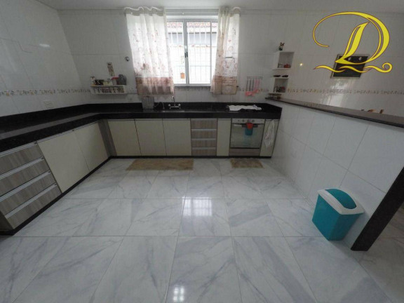 Imagem Casa com 4 Quartos à Venda, 202 m² em Maracanã - Praia Grande Imagem Casa com 4 Quartos à Venda, 202 m² em Maracanã - Praia Grande