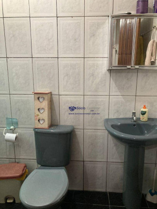 Imagem Casa com 3 Quartos à Venda, 126 m² em Jardim Presidente Dutra - Guarulhos