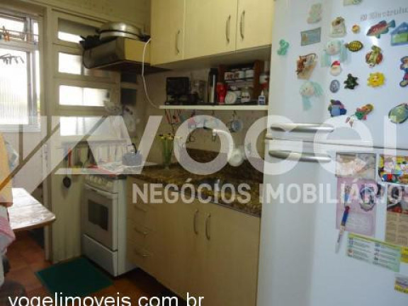 Imagem Apartamento com 2 Quartos à Venda, 127 m² em Menino Deus - Porto Alegre Imagem Apartamento com 2 Quartos à Venda, 127 m² em Menino Deus - Porto Alegre