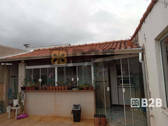 Casa com 2 Quartos à Venda,  em Jardim Helena - Bauru