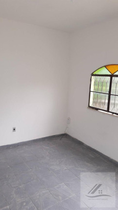 Imagem Casa com 2 Quartos à Venda, 360 m²