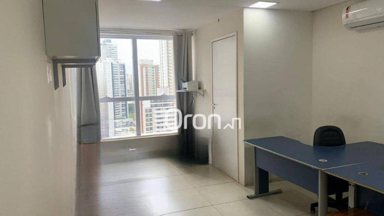 Sala Comercial à Venda, 30 m² em Jardim Goiás - Goiânia
