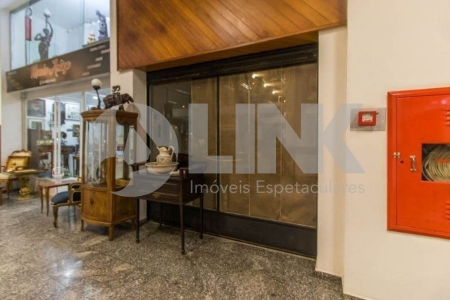 Imagem Imóvel Comercial à Venda, 24 m² em Moinhos De Vento - Porto Alegre Imagem Imóvel Comercial à Venda, 24 m² em Moinhos De Vento - Porto Alegre