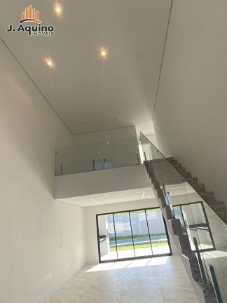 Imagem Casa com 4 Quartos à Venda, 330 m² em Cidade Alpha - Eusébio Imagem Casa com 4 Quartos à Venda, 330 m² em Cidade Alpha - Eusébio