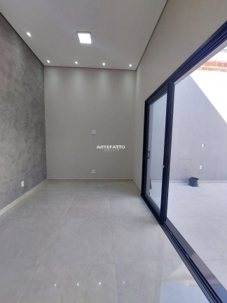Imagem Casa com 2 Quartos à Venda, 102 m²