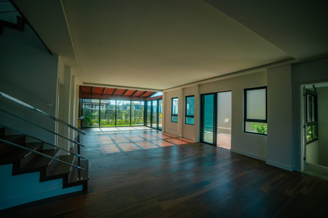 Imagem Casa com 3 Quartos à Venda, 360 m² em Ressacada - Itajaí