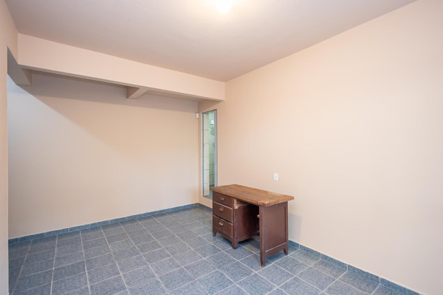Imagem Casa com 3 Quartos à Venda, 350 m² em Santo Inácio - Curitiba Imagem Casa com 3 Quartos à Venda, 350 m² em Santo Inácio - Curitiba