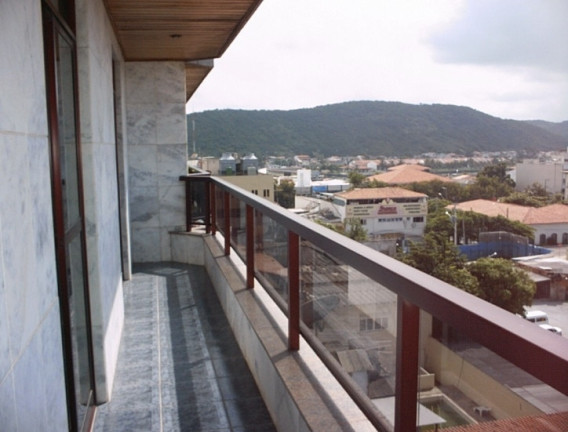 Imagem Cobertura com 4 Quartos para Temporada, em Centro - Cabo Frio Imagem Cobertura com 4 Quartos para Temporada, em Centro - Cabo Frio
