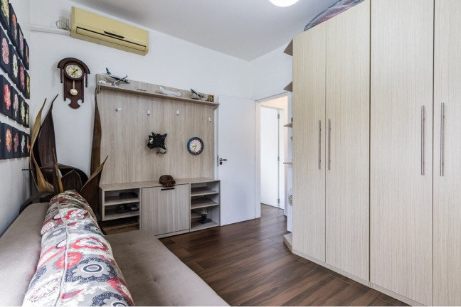 Imagem Imóvel com 3 Quartos à Venda, 96 m² em São João - Porto Alegre