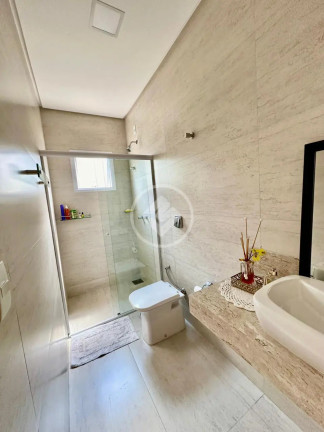Imagem Casa com 4 Quartos à Venda, 208 m² em Condomínio Portal Do Sol Golfe Green - Goiânia Imagem Casa com 4 Quartos à Venda, 208 m² em Condomínio Portal Do Sol Golfe Green - Goiânia