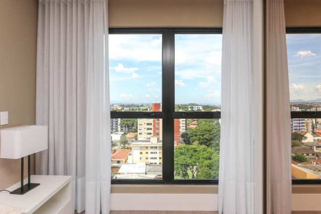 Imagem Apartamento com 3 Quartos à Venda, 110 m² em Cabral - Curitiba