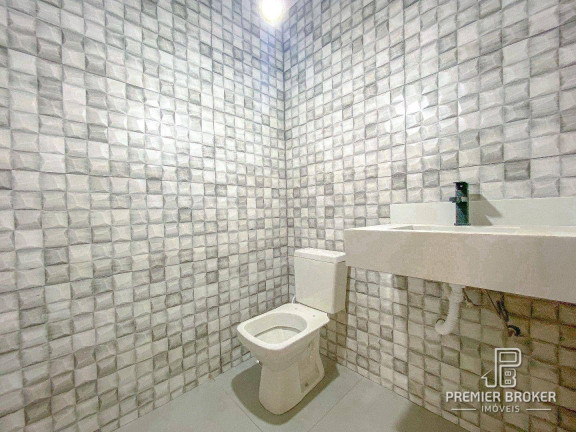 Imagem Casa com 3 Quartos à Venda, 234 m² em Albuquerque - Teresópolis Imagem Casa com 3 Quartos à Venda, 234 m² em Albuquerque - Teresópolis