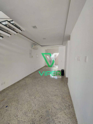 Imagem Sobrado com 3 Quartos à Venda, 124 m² em Uberaba - Curitiba