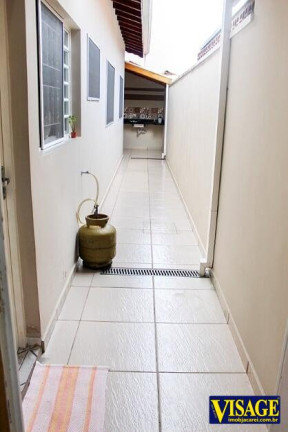 Imagem Casa com 2 Quartos à Venda,  em Jd. St. Marina - Jacareí