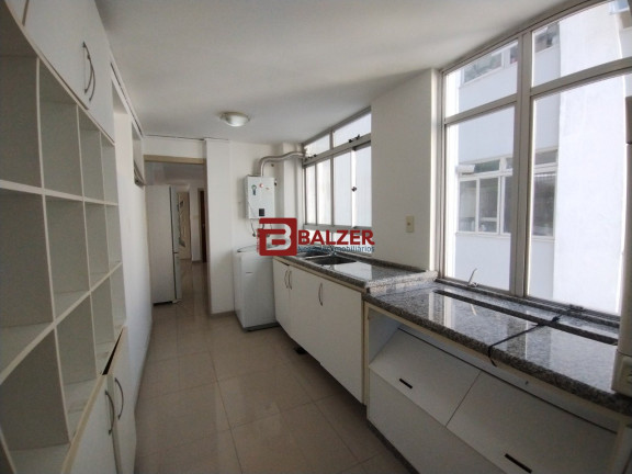 Imagem Apartamento com 2 Quartos à Venda, 130 m² em Centro - Florianópolis Imagem Apartamento com 2 Quartos à Venda, 130 m² em Centro - Florianópolis