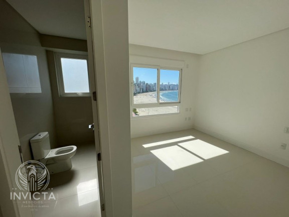 Imagem Apartamento com 3 Quartos à Venda, 157 m² em Centro - Balneário Camboriú Imagem Apartamento com 3 Quartos à Venda, 157 m² em Centro - Balneário Camboriú