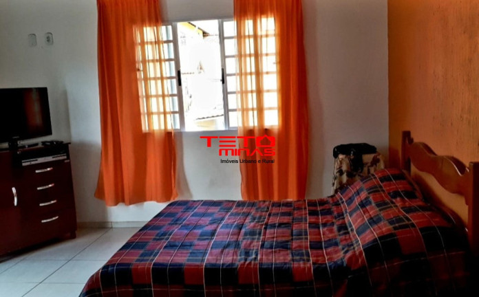Imagem Casa com 4 Quartos à Venda, 360 m² em São Lourenço - São Lourenço