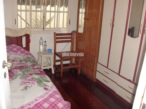 Imagem Casa com 4 Quartos à Venda, 230 m² em Jardim Guedala - São Paulo