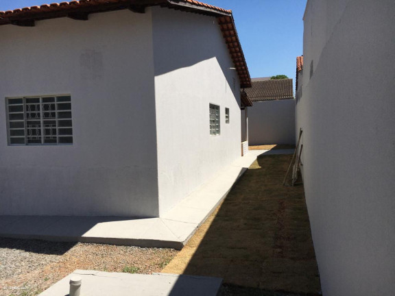 Imagem Casa com 3 Quartos à Venda, 300 m² em Residencial Aquários - Goiânia Imagem Casa com 3 Quartos à Venda, 300 m² em Residencial Aquários - Goiânia
