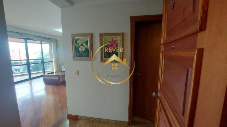 Imagem Apartamento com 4 Quartos à Venda, 248 m² em Cambuí - Campinas