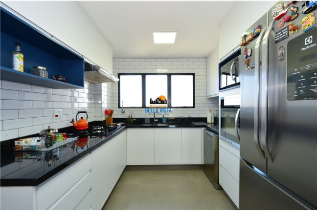 Imagem Apartamento com 3 Quartos à Venda, em Panamby - São Paulo Imagem Apartamento com 3 Quartos à Venda, em Panamby - São Paulo