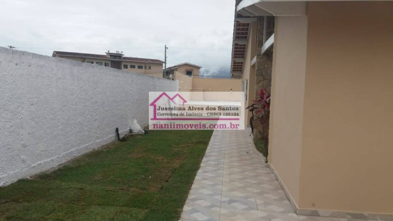 Imagem Casa com 3 Quartos à Venda, 170 m² em Pontal De Santa Marina - Caraguatatuba Imagem Casa com 3 Quartos à Venda, 170 m² em Pontal De Santa Marina - Caraguatatuba