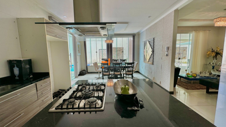 Imagem Casa com 4 Quartos à Venda, 600 m² em Estrela - Castanhal
