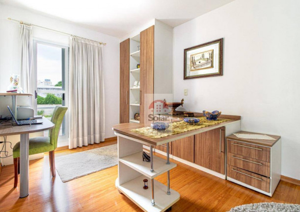 Imagem Apartamento com 3 Quartos à Venda, 202 m² em Centro - Taubaté